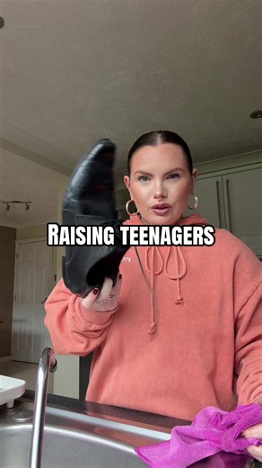 Raising Teenagers: Understanding Financial Challenges