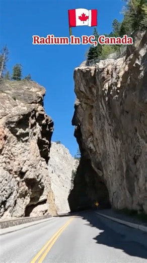 Radium hot spring in British Columbia province of Canada #radiumhotsprings #canada
