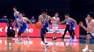 Mamu makes UP pay with the steal and score! #StartWithPDAX Catch the repeat telecasts of the UAAP games on One Sports and the Varsity Channel on Cignal, or stream these channels live on Cignal Play. Download on the App Store or Google Play. #UAAPSeason84 #FullyAlive #ChampionsForLife | One Sports