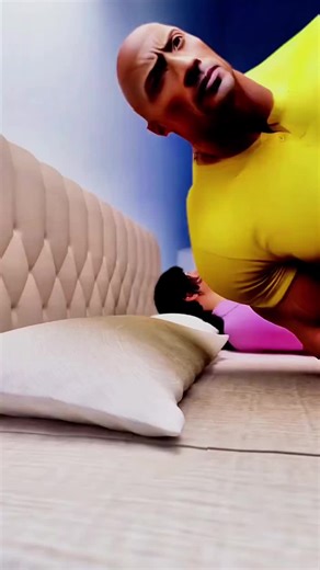 Did you know body builders can’t sleep on their side 😳 #bodybuilders #sleep #body #muscle #wrestler