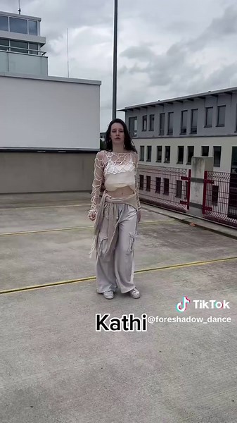 who is it? full cover on our YouTube channel! #fyp #fy #viral #kpopinpublic #dance #kpop #xlov #1&only @XLOV