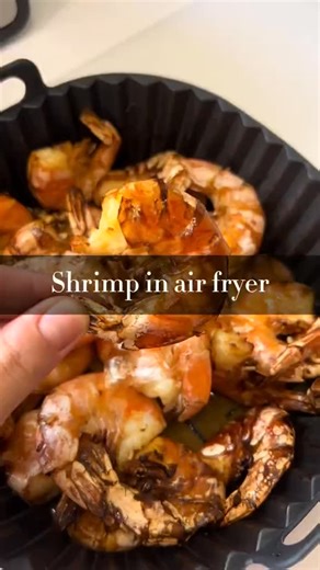 14K views · 816 reactions | Crevettes dans une friteuse à air Recette pour de délicieuses crevettes dans une friteuse à air | Délices et Recettes au Air Fryer | Facebook