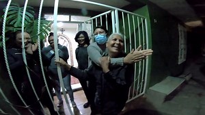 212 reactions · 105 shares | MI MADRE COMPRO SU CARRO A BASE DE VENDER TORTILLAS HECHAS A MANO. Te presentamos la historia de la ganadora de Enchúlame el Carro, comparte el video y Dale me Gusta. #QuéHay? #EmpecemosAOcuparnos | El Tour de Alex J Castillo | Facebook