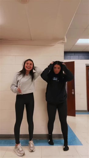 Brilliant Shiny Leggings for Every Occasion