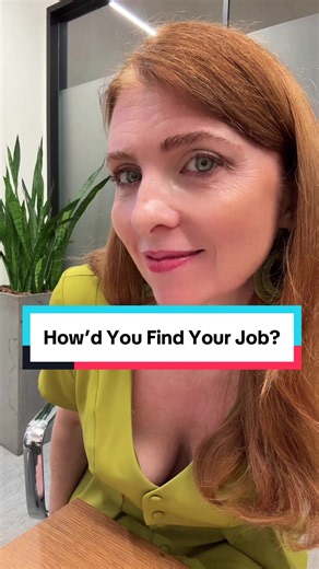 🧐Let’s help each other out with ideas and inspiration, how’d you find your job? 📊Statistics are pretty clear, most people find their jobs through a mix of personal networking and online job boards. But I wanna know, how’d you find your job? 🧑🏽‍💻While applying directly via digital portals like Indeed accounts for the largest single share of recent hires, experts estimate that a vast majority of the best roles are filled through referrals and word-of-mouth. 🎯The most common ways people secur