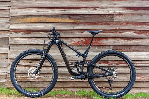 2022 Giant Trance 29 Review | A muscly little trail hustler that's low, slack & ready to rip