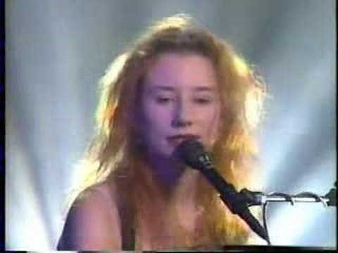 Tori Amos Whole Lotta Love/ Thank you Live