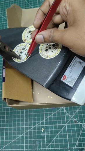How to Desolder LED Bulb PCB Using Clothes Iron 🔥 | DIY SMD LED #Shorts