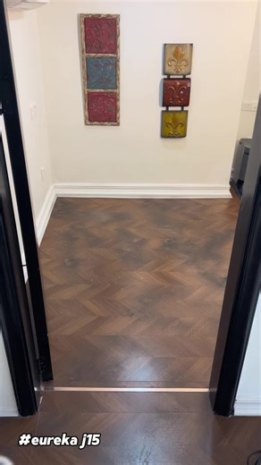 Effortless Cleaning with the Eureka J15 Robot Vacuum