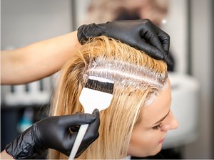 The Root Bump | A Cheaper Way to Lighten Your Roots