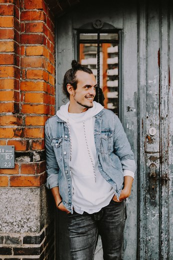 Wer ist Chris Bloom? Steckbrief & Erfahrungen von Teilnehmerinnen