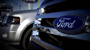 Center for Auto Safety demands Ford issue full recall of Explorers