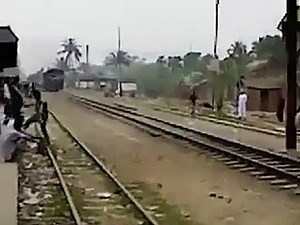 funny train accident; must watch