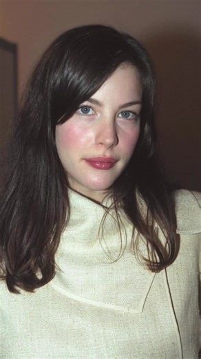 90s Makeup Tutorial Inspired by Liv Tyler