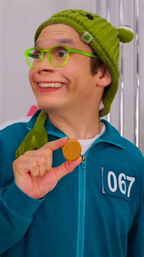 Dalgona Squid Games Cookie PRANK 😂🍪