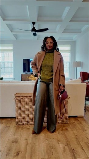 Outfit ideas for women 40+