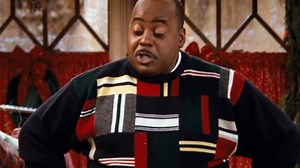 Family Matters ||S6 E10|| Richie (Bryton McClure) invites a homeless man for Christmas; Steve (Jaleel White) performs an angelic act for Laura (Kellie Shanygne Williams).#familymatters #usashow #tvshow #oldshow #trendingvideo | Family Matters Fans