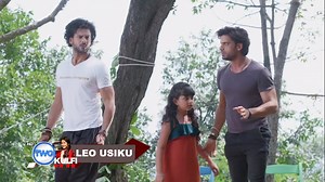 172K views · 7.3K reactions | LEO USIKU KWENYE KULFI Kikaratasi kimetembea wee!! hadi kimemfikia mlengwa Sikandar na Kulfi. Je, Sikandar ataamini kile kilichoandikwa kwenye karatasi? Usikose kuangalia tamthilia hii ya Kulfi ifikapo saa 2:00 usiku AzamTwoHD | Azam TV | Facebook