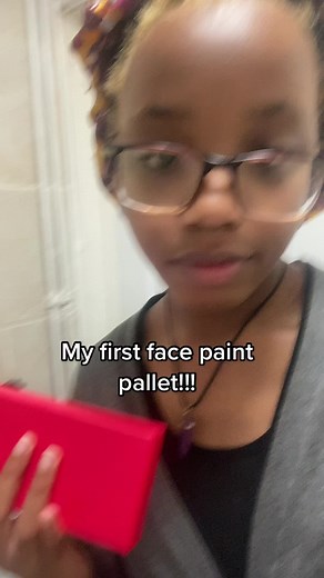 Avatar Inspired Makeup Tutorial Using Face Paint Palette!