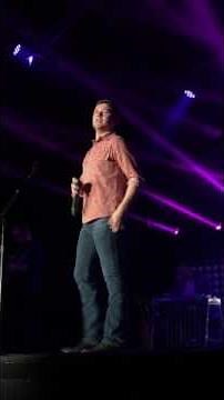 Scotty McCreery Hello Darlin'