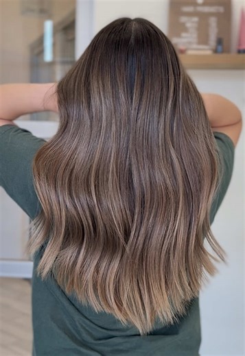 Transform Your Hair: From Flat Color to Multi-Dimensional Beauty