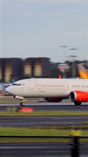 Batik Air OD172 Sydney-Denpasar (SYD-DPS) 9M-LRP, Boeing 737 MAX 8
