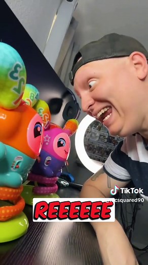 Double REEE at the toys #funny #comedy #gamer #relatable #skit | Toys