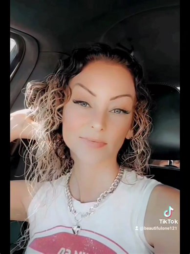 #beautiful #model #fashion #trending #vibe