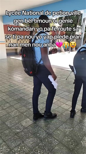 #Backup LHL te pase nan Lycée National de petion-ville lan