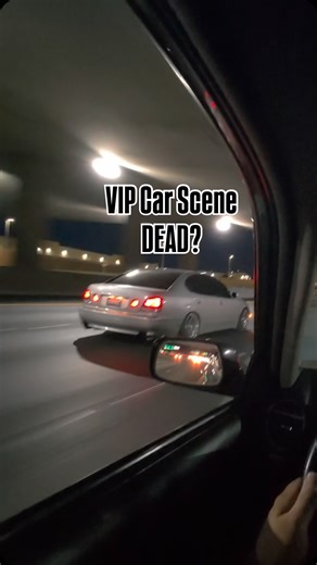 While driving my IS300 I noticed this pretty clean Lexus GS300 or GS400 on the freeway, which is a JZS161 chassis or 2nd Generation (2G) GS, also known as Aristo in Japan. 10-15 years ago, I used to see a ton of these things all over Southern California streets. Lowered with 19-20” VIP style wheels, VIP aero kits, etc. What happened to all these cars? I hardly see them on the road nowadays, but these things have great engines and a ton of aftermarket parts available! Whether it’s the UZ V8 engin