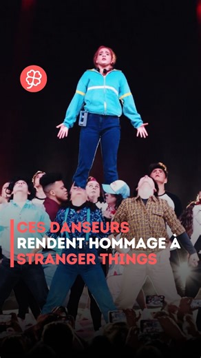 Le Média Positif 🍀 on Instagram: "Inspirés par l’univers de Stranger Things et la musique emblématique Running Up That Hill, ces jeunes danseurs livrent une chorégraphie pleine d’émotion ! 🤩 Imaginée par Joshua Bass Pilmore, cette performance mêle intensité, créativité et passion, offrant un hommage puissant à une série et une musique devenues cultes ! ☺️ 🎥 joshuabasspilmore Abonne-toi pour ➕de moments positifs ! 🍀"