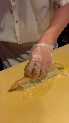 Efficient Techniques for Cutting Sushi Rolls