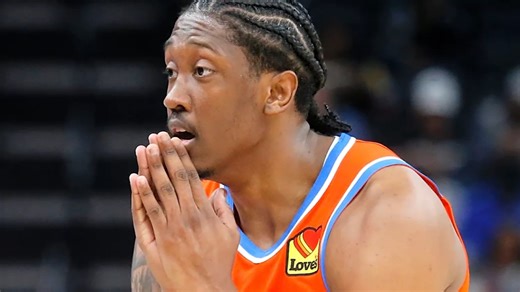 议起复盘|签下5年2.4亿顶薪的杰威是否真的已经变成“毒瘤”？_腾讯新闻