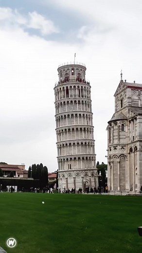 One More!! Like this!! This is A Stop Frame that’s mean a stop frame is made full of photos and stitch it one by one. Not using a video! #stopframe #italy #rome #stopmotion #brasil