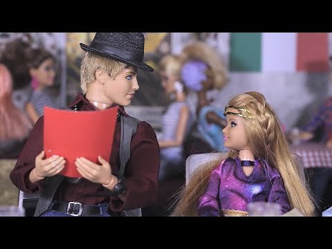 The Restaurant - A Barbie parody in stop motion *FOR MATURE AUDIENCES*