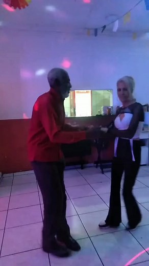 Samba Rock Nostalgia Tradicional amo💃🏻🕺🏻🥰 #SambaRock #nostalgia #dance #reelsviralシ #StarsEverywhere | Sirlene Morales