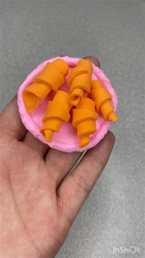 Miniature snacks making Tutorial with clay🥐 #clay #diy