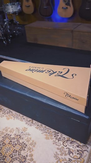 5.1K views · 4 comments | Takamine GD71, o folk genuíno que agrada a todos os entusiastas! ⚡️ Simplesmente lindo e imponente! Tampo sólido, pré poderoso e visual de chorar.. esse é o famoso folk definitivo!  Regulado pela nossa luthieria  Entregamos para todo o Brasil | Ponto do Músico | Facebook