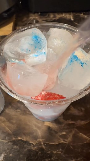 Let’s Make A Blue Raspberry Strawberry Watermelon Water Drink…🫐🍓🍉💦 #reels #explorepage #highlights #fblifestyle #explore #water #beautymarx | Nakita Williams