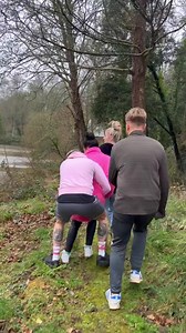 FAMILY PRANK 🤣 MY FAMILY NOT BE TRUST ME 😂 KRISTEN HANDY PRANK WORLD #prank #forenntertian #viralreels #fbreels #fypシ゚ #kristenhandy #FourEncastrable #likeme #likeforlikes #likesforlike #comedy #likeit #family #water #followus #followforfollowback | ALL is WELL FRANK