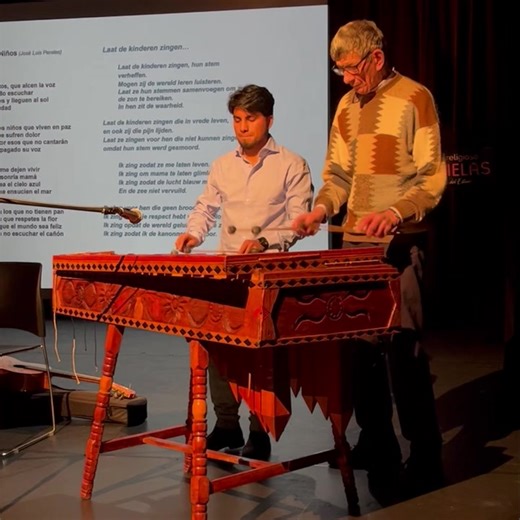 Y aquí les vengo de nuevo 👇🏼👇🏼🔴🎼 esta vez trayéndoles una Línea melódica y muy conocida. La popular melodía de: El Rey Kiché. Junto a una muy buena persona y amigo. P. Eric Gruloos. Un hombre que ha sentido la atracción por nuestra cultura y nuestras tradiciones en Guatemala y precisamente en San Miguel Ixtahuacán. Gracias 🙏🏼 | Alexander Méndez