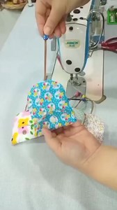 40K views · 296 reactions | Super Easy. How to sew a key bag. How to make keychains from fabric scraps. Fabric scraps make very cute keychains. #Reels #keychain #keychain #giftidea #Homemade souvenirs #homemade gifts #sewing #diy #handmade #scraps #fabric scraps #sewingideas #sewingprojects | Diy By.rutchanoo | Facebook