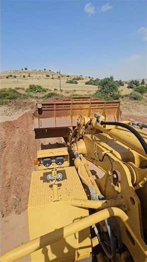 Cat Loader Techniques: Pro Tips for the Perfect Lift