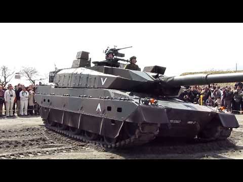 １０式戦車デモンストレーション！