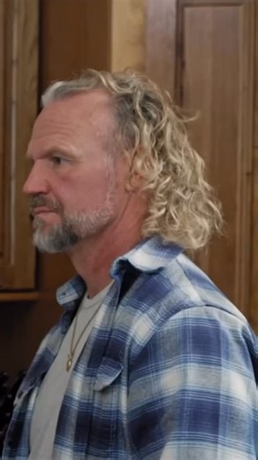 get on the broom and fly away home robyn brown 🤭 #sisterwives #dancemoms #contentcreator #tlcnetwork #discoveryplus #abbyleemiller #witch | The Realityholic