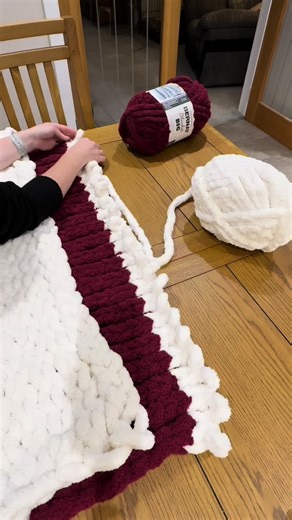 Chunky Knit Blanket Progress Update