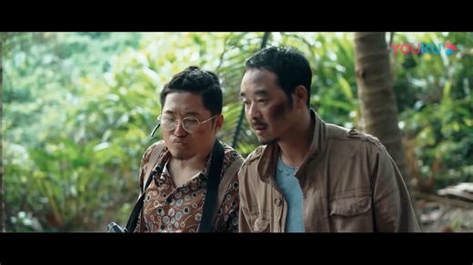 A scientific expedition team was stranded on a deserted island and attacked by crocodiles, all because they touched crocodile eggs?! 科考队流落荒岛被鳄鱼围攻，只因摸了一下鳄鱼蛋？！ #巨鳄 #MegaCrocodile #优酷电影 #youkumovie | Youku Movie