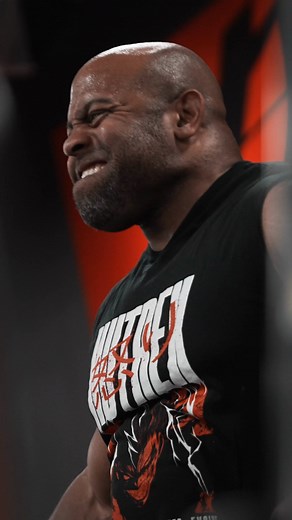 2.7K views · 24 reactions | BLACK FRIDAY SALEis now live. Stop paying full price and stock up your stash. Get 35% OFF your entire order right now. Hit $75+ to score a FREE Gothic Shaker, Gothic Logo Shirt, and Outlift Clinical MV Sample. Go $100+ to grab the FREE Gothic Shaker, Gothic Logo Shirt, Sticker Pack, and 2 Outlift Samples No waiting. No excuses. Shop before the stock runs out ⏳ | Nutrex Research, Inc. | Facebook