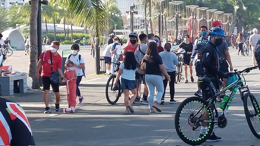 Marcos allows voluntary use of face mask in outdoor settings