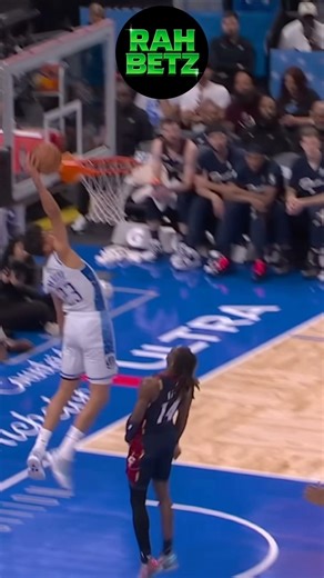 Paolo Banchero’s alley-oop pass was FILTHY 🤧 Magic going crazy! #NBA